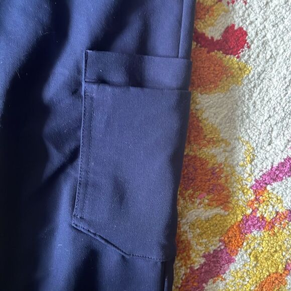 FIGS TECHNICAL SCRUB JOGGERS SMALL - Picture 9 of 12